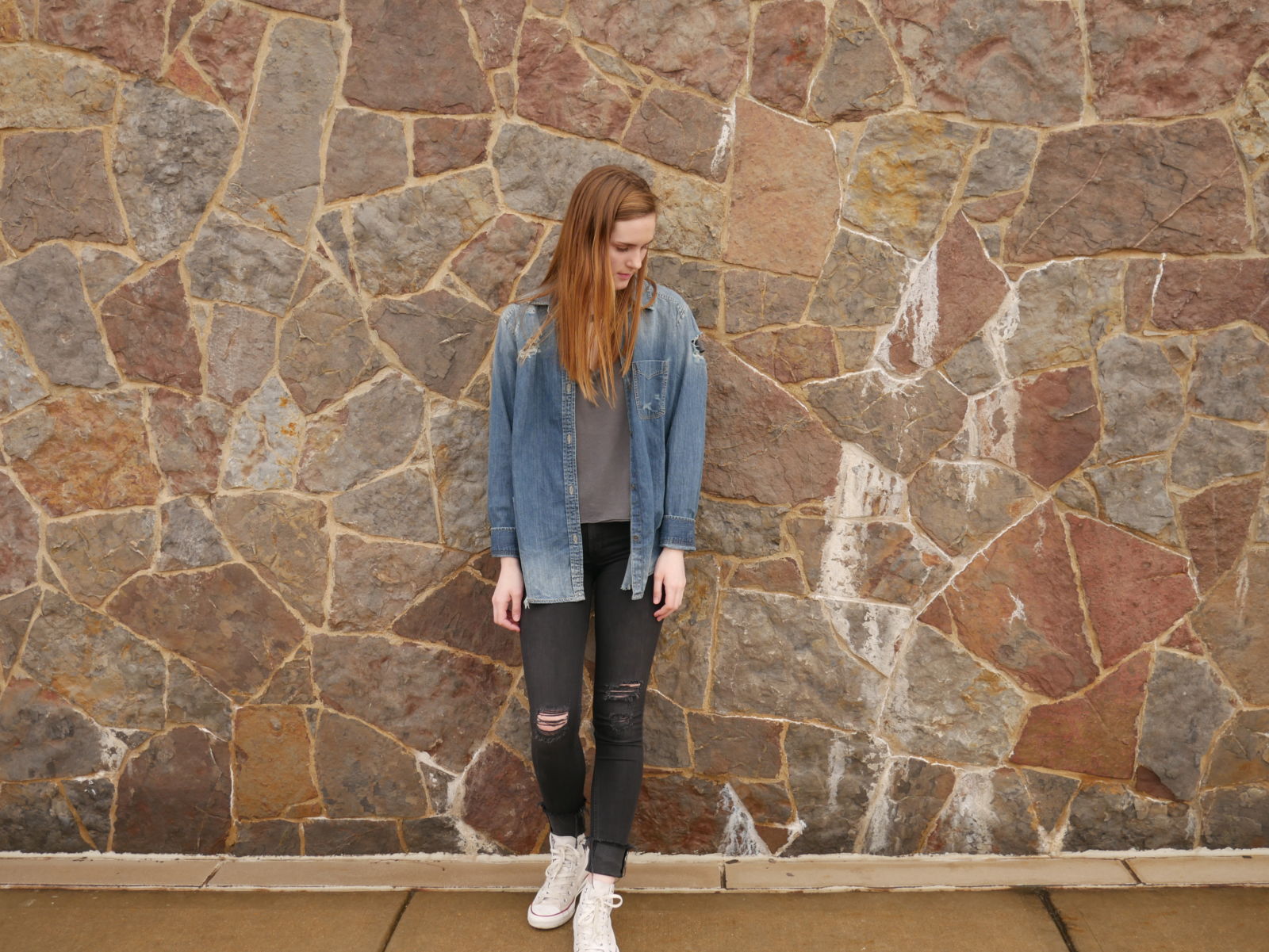 Lydia's Outfit: AEO Oversized Denim Shirt // AEO Shrunken Choker T-Shirt // rag & bone Ripped Denim Leggings // and Converse Chuck Taylor All Star High Top