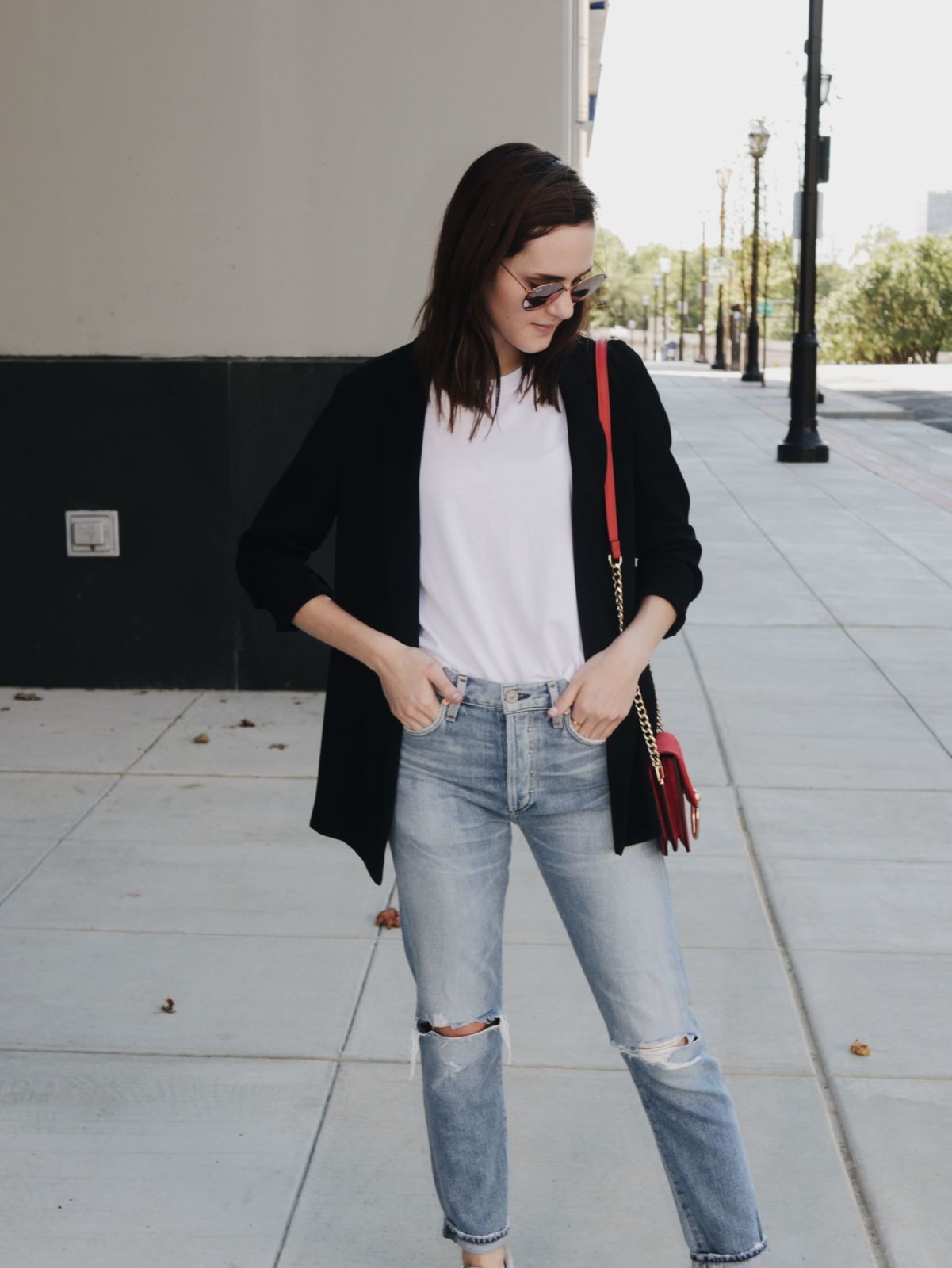 white tee | wardrobe staple | oh darling blog