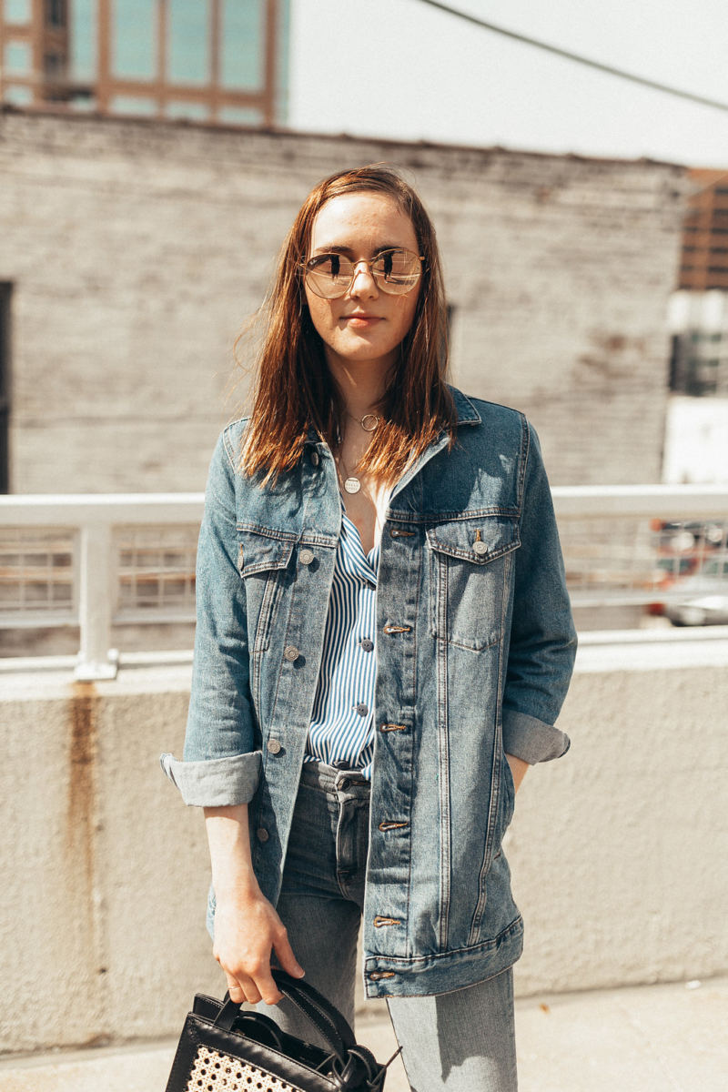 How to wear jean jacket with jeans