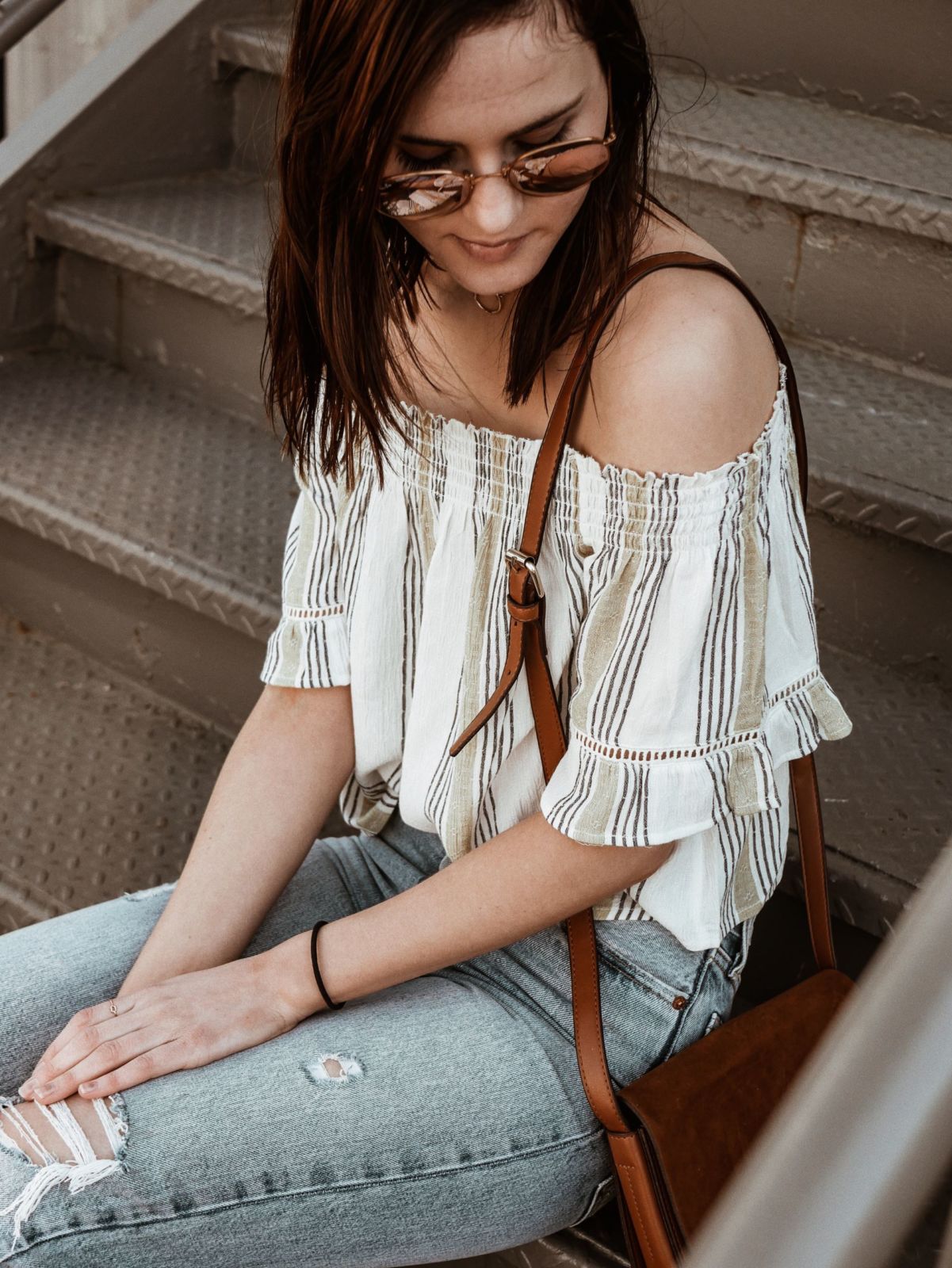 oh darling blog | levi wedgie jean and off the shoulder top