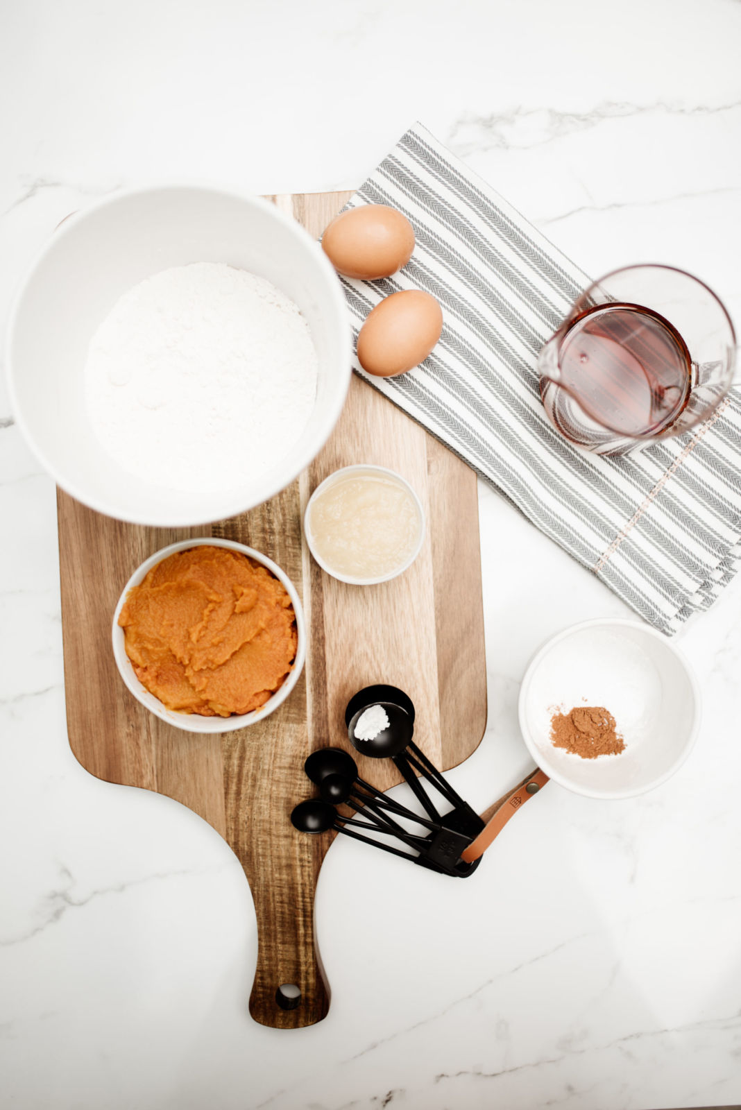 wet ingredients for pumpkin muffins | oh darling blog