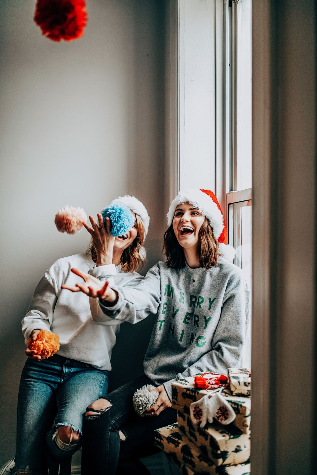 the best gift wrapping ideas | propertees | chris loves julia | merry everything sweatshirt | oh darling blog