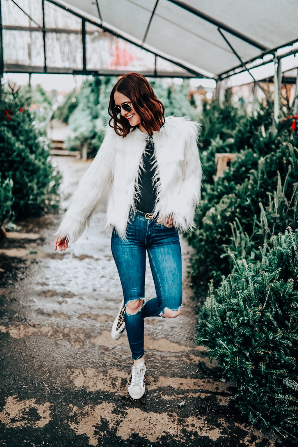 how to enjoy the holidays | knitted belle | kindred shops | st louis | winter outfit inspiration | styling a faux fur jacket | white faux fur outfit | golden goose sneakers | gucci belt | oh darling blog