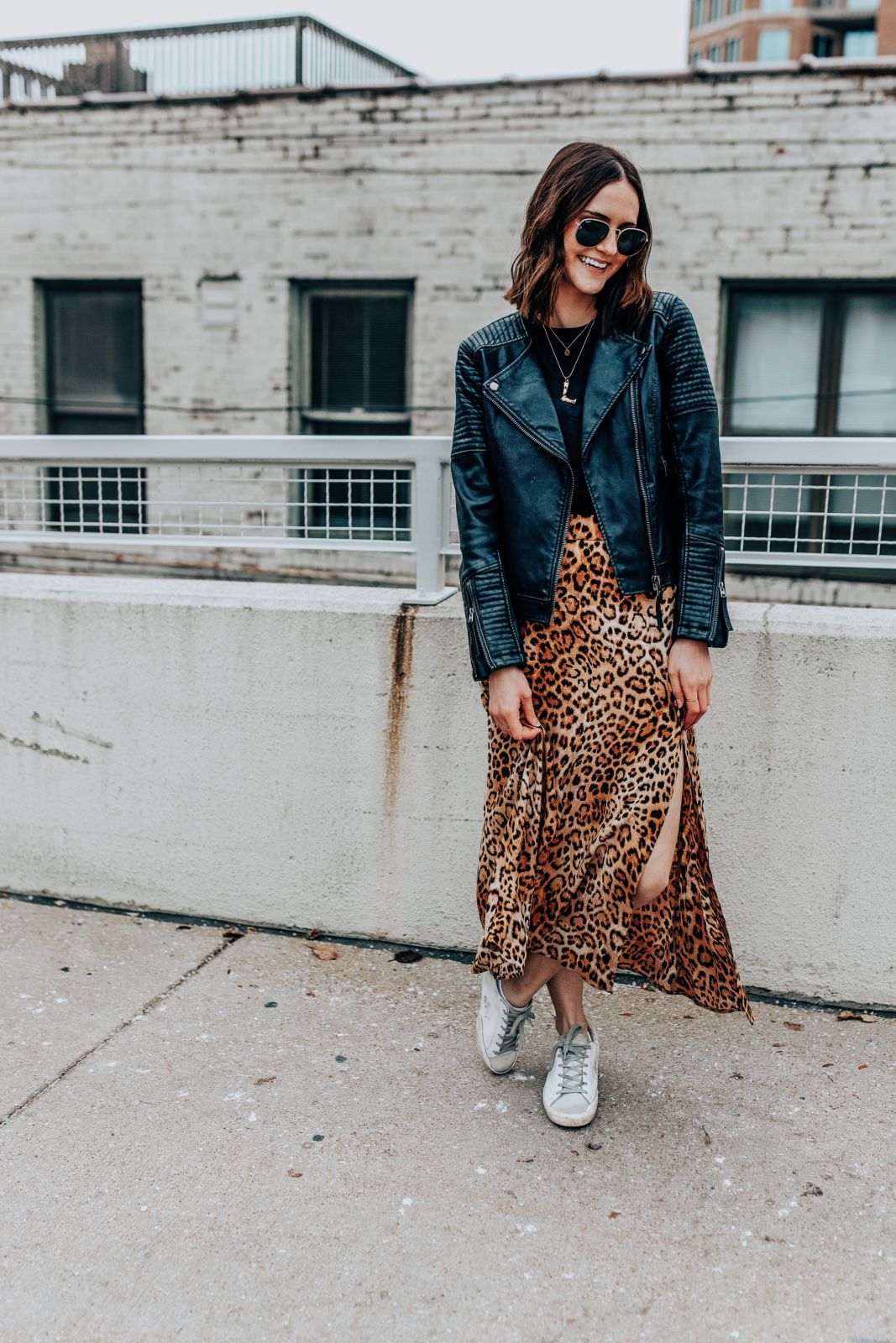 2018 fashion trends | a year in review | how to style a leopard skirt 3 ways | styling a leopard skirt | leopard print | what to wear with leopard | how to style leopard | leopard skirt | golden goose sneakers | leather jacket | black tee | fall fashion | winter fashion | oh darling blog