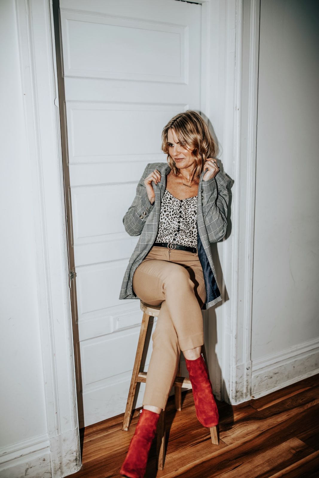 what to wear with tan pants | khaki pants | leopard camisole | red boots | square toe shoes | plaid blazer | oh darling blog