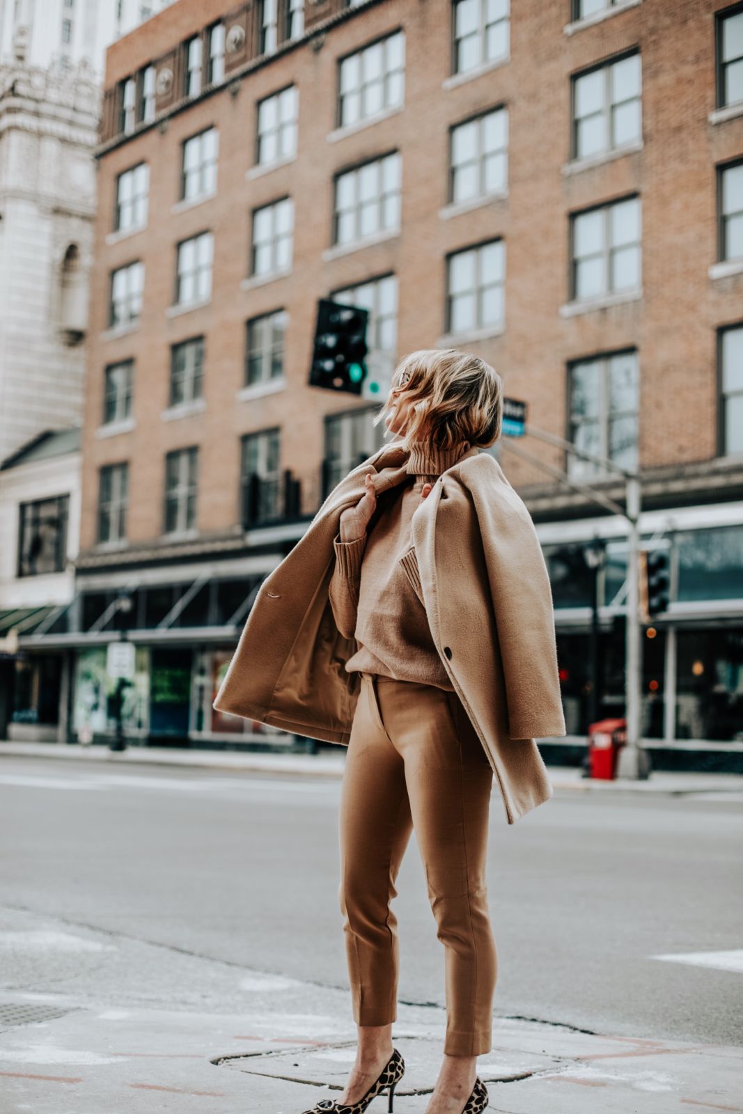 what to wear with tan pants | khaki pants | monochromatic look | neutral outfit | tan turtleneck sweater | tan coat | camel colored coat | oh darling blog