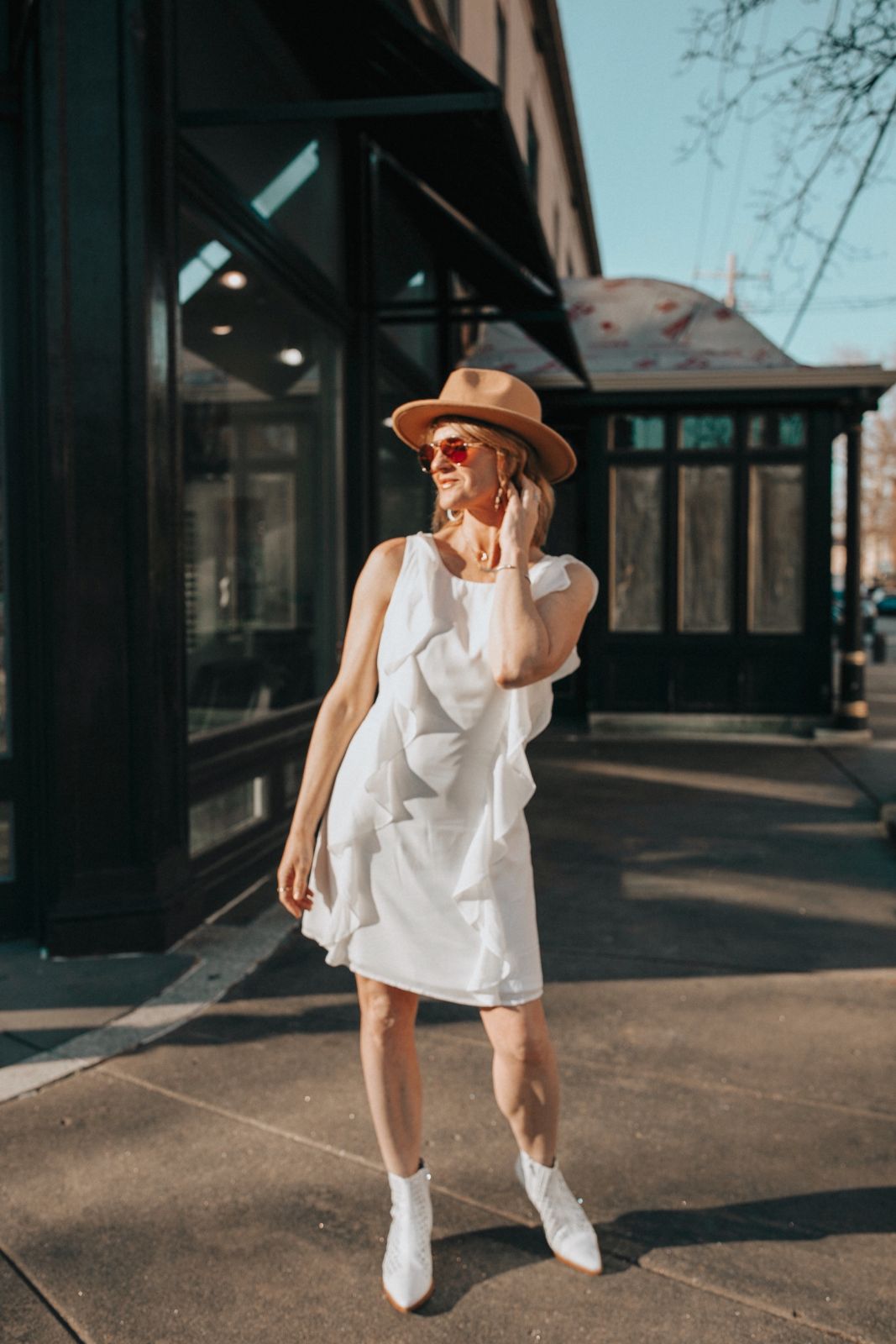 7 spring looks you need from lulus | white dress outfit | white dress graduation | white dress summer | dresses to wear to a wedding | oh darling blog