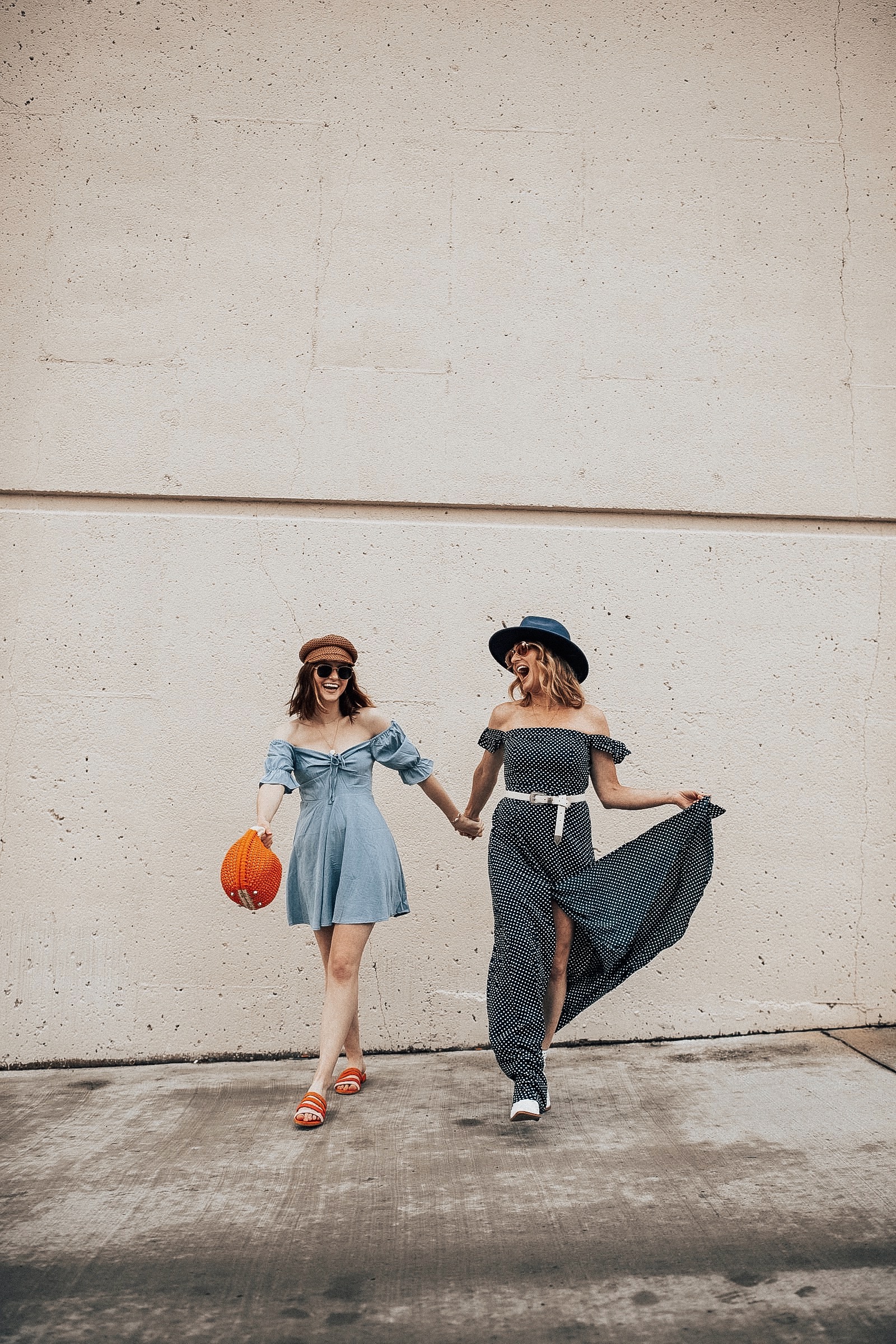 Mother and daughter spring outfits