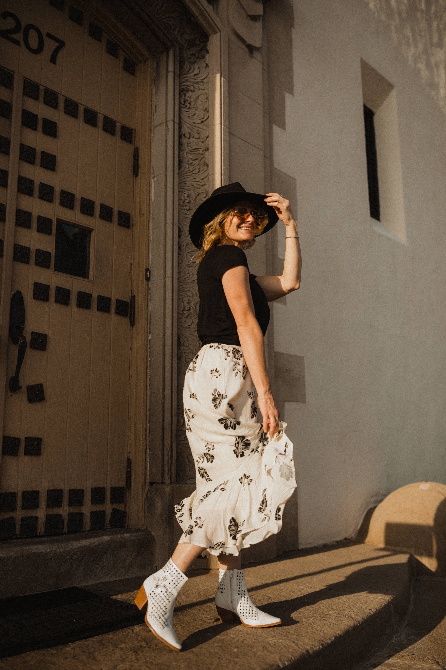 The Best Basics For Spring and Summer | maxi skirt outfit summer 