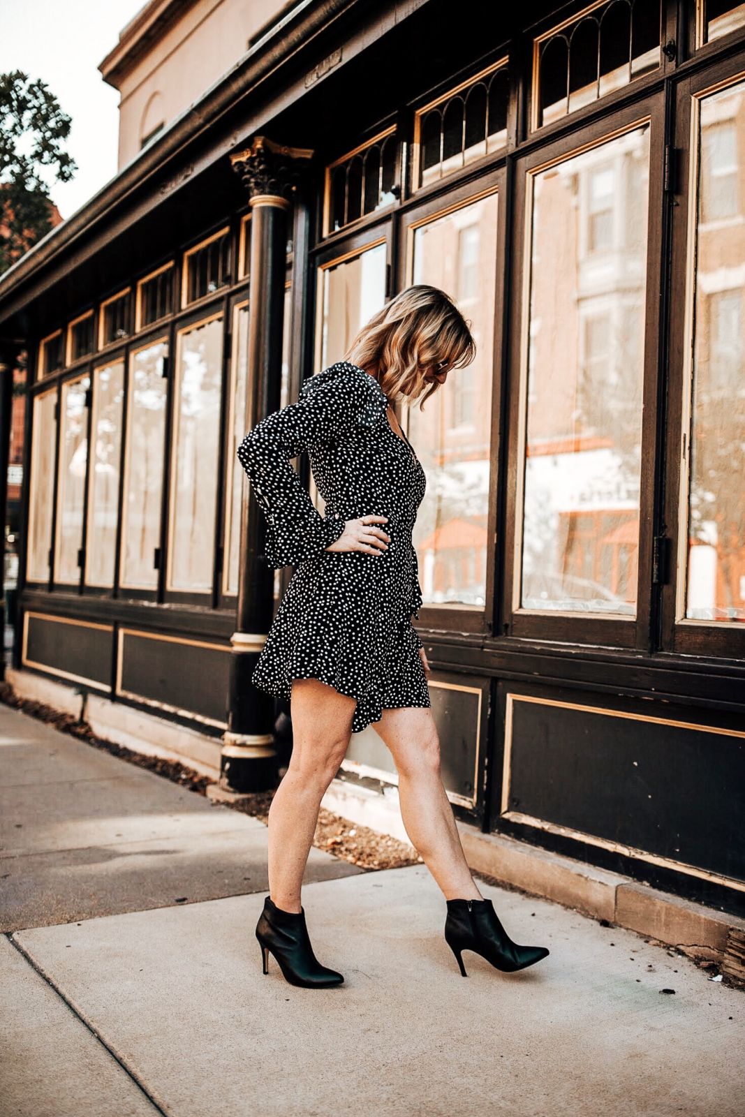 How To Wear Ankle Boots With Your Favorite Fall Dresses - Hurry In